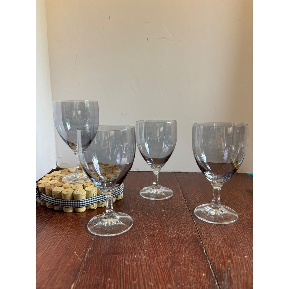 Schott Zwiesel Neckar Smoke Iridescent Grey Wine Glasses Set of 4 Faceted‎ Stem